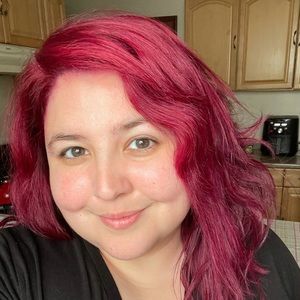 Meet your Posher, Vanessa